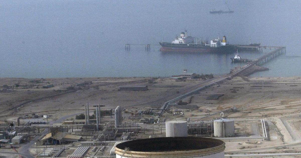 Un navire frappé par un «projectile d’origine inconnue» au large de l’Iran