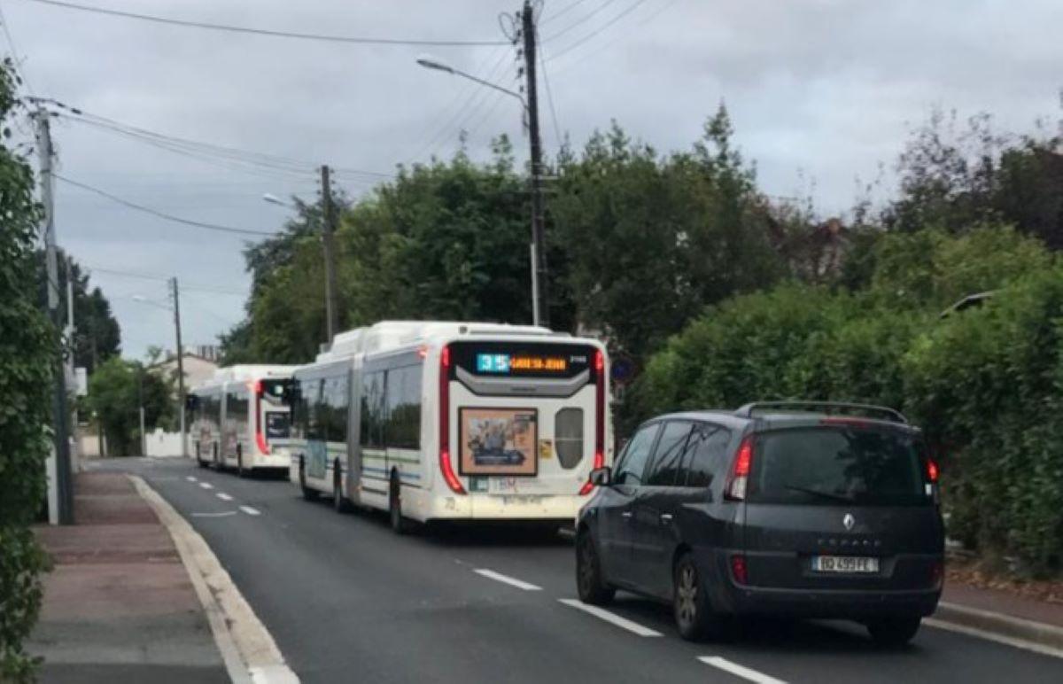 «Notre avenue est sacrifiée» : près de Bordeaux, une route crée la discorde entre les riverains et la mairie