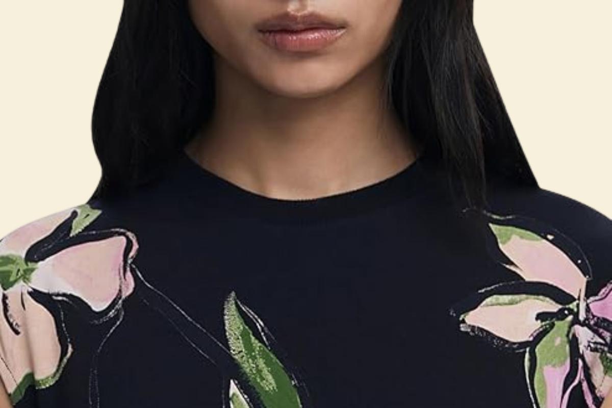 Desigual revient sur le devant de la scène avec cette robe longue fleurie parfaite pour le printemps