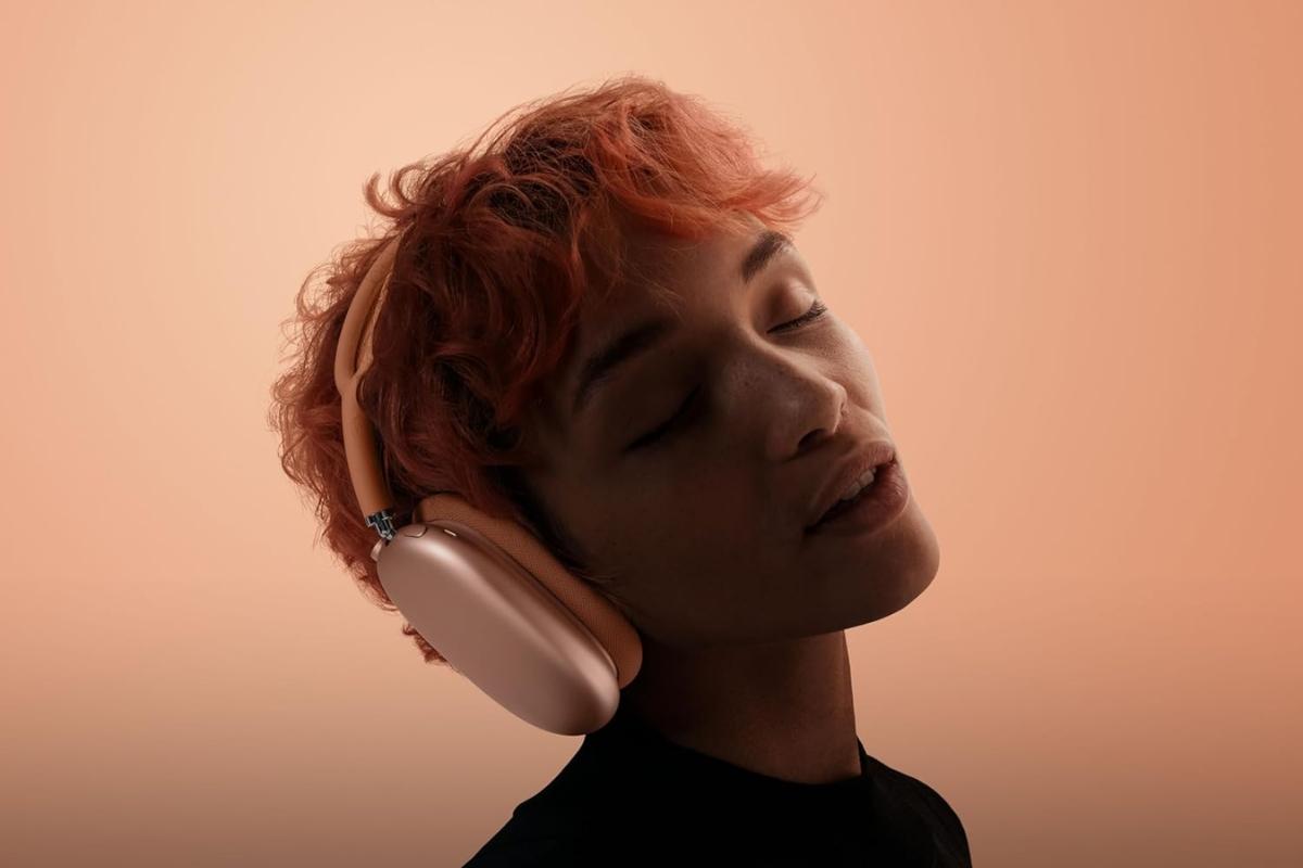 Bon plan Apple : le casque AirPods Maxvoit son prix chuter (100 euros de remise immédiate)