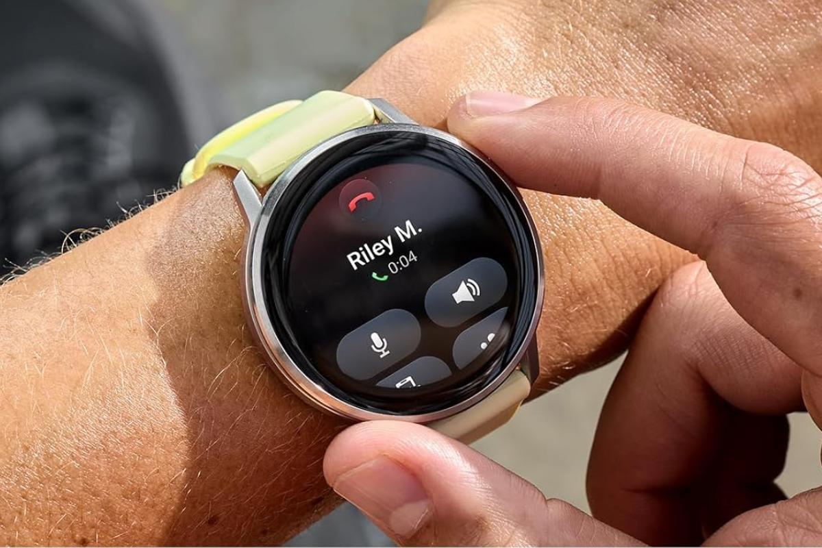 Cette montre Garmin ne se contente pas de suivre votre santé : elle explique comment améliorer vos habitudes du quotidien
