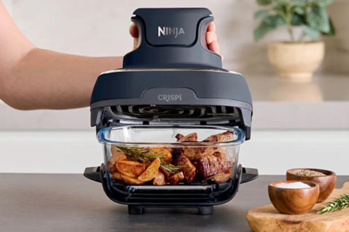 Avec sa remise et son code promo, l’airfryer Ninja Crispi est à prix canon cette semaine