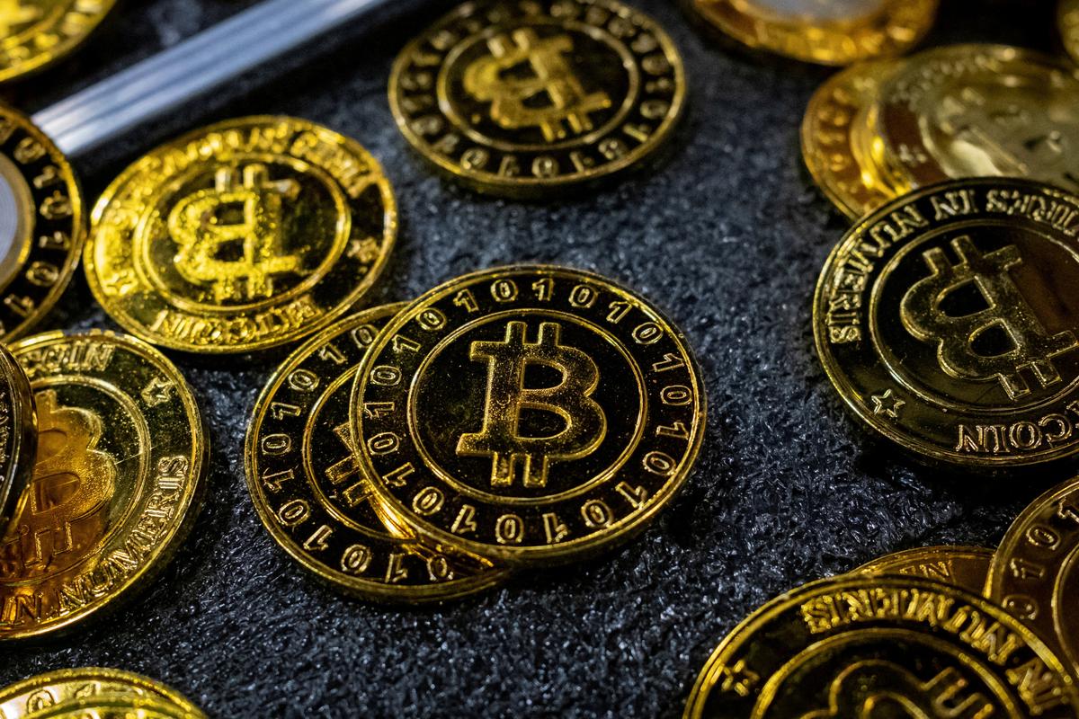 Le bitcoin flambe au-delà des 40.000 dollars