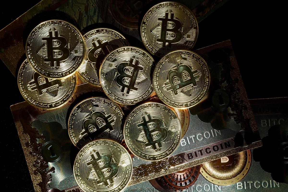 Le bitcoin proche de son record