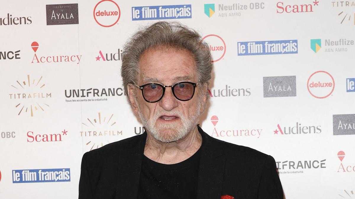 Eddy Mitchell suy yếu vì lo ngại về sức khỏe, Michel Drucker đưa ra tin tức của mình