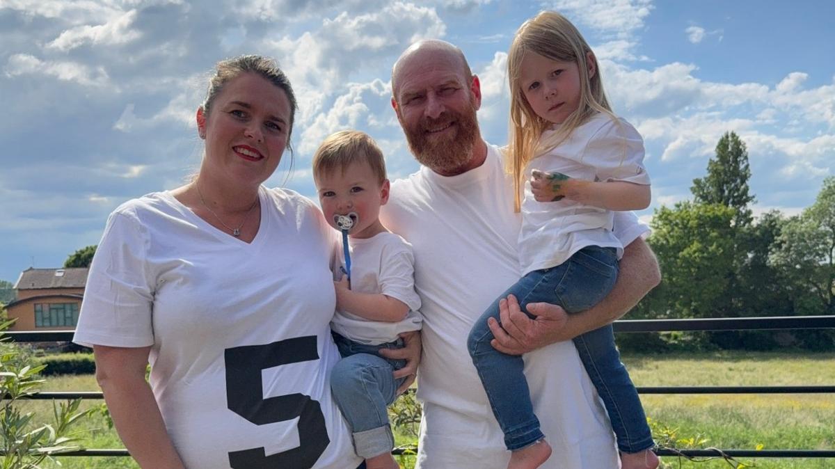 INTERVIEW - Lucile (L'amour est dans le pré) enceinte de son 3ème enfant : “C'est un bébé surprise !”