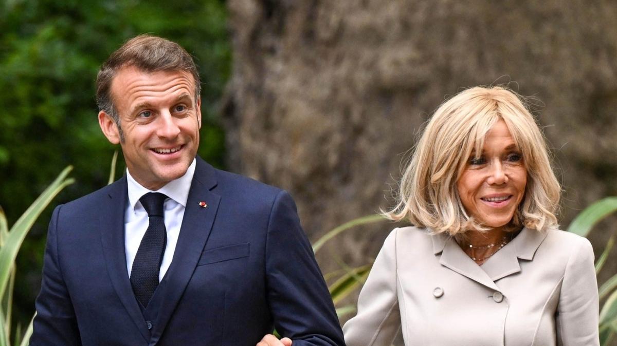 Brigitte et Emmanuel Macron : murs épais, petites fenêtres… Leur refuge à Brégançon  n'a rien d'une villa de luxe
