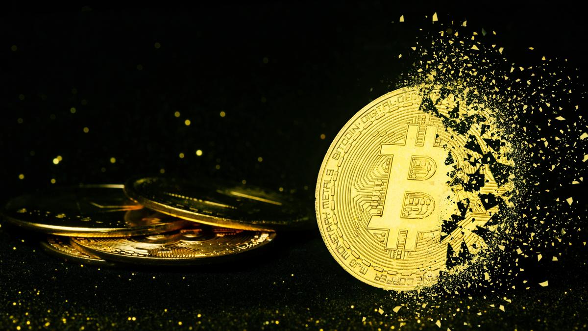 Chute du bitcoin : «Si on casse le plancher des 90.000 dollars, ça pourrait  être un bain de sang pour les cryptos»