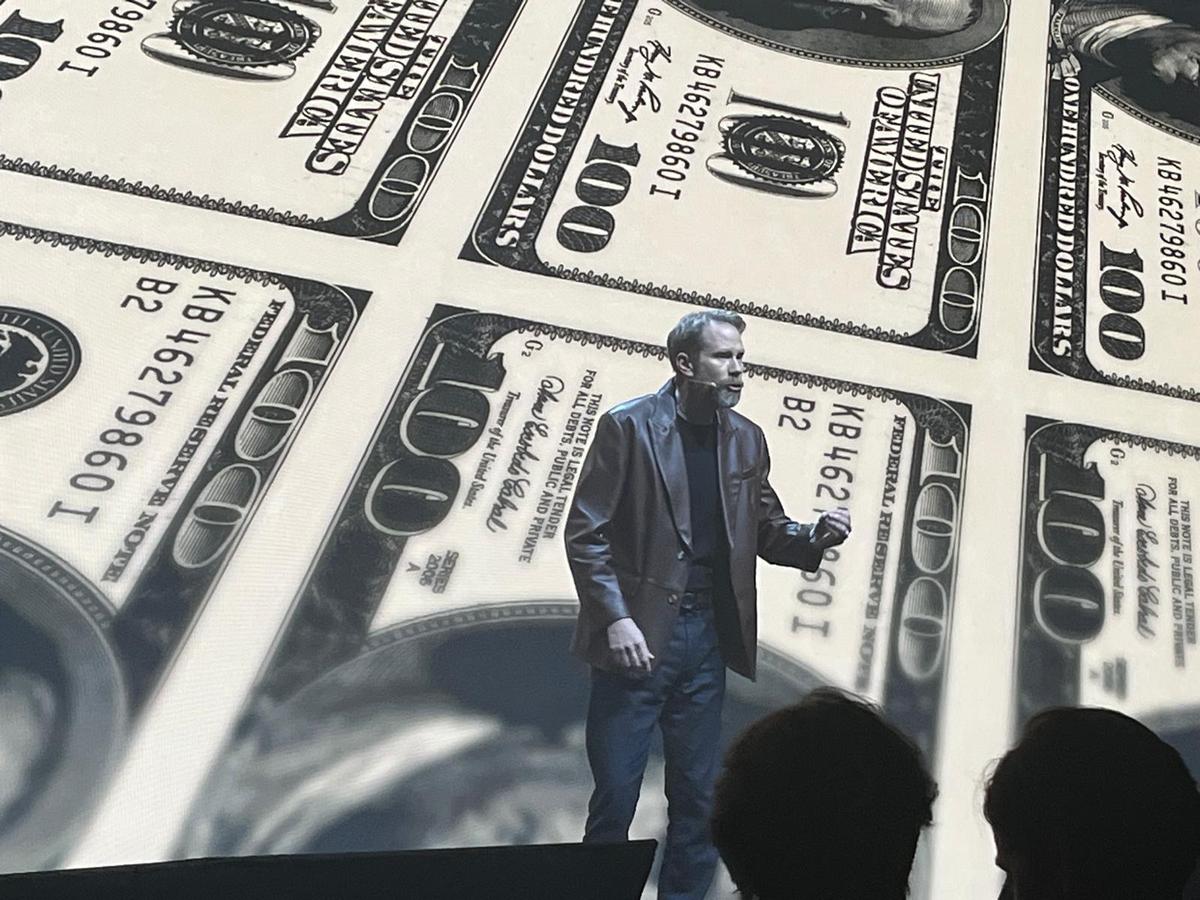 Ni politique, ni utopique» : Éric Larchevêque lance son nouveau projet  entrepreneurial, avec une entreprise cotée en Bourse