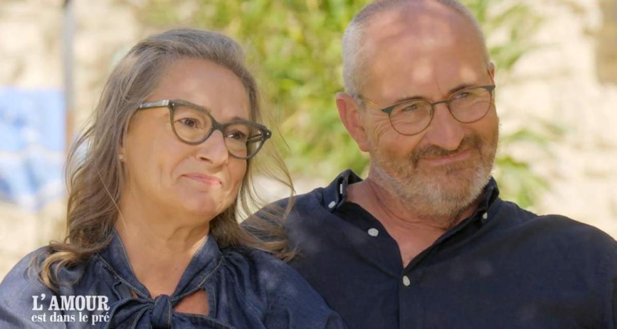 L’amour est dans le pré – Karine Le Marchand surprend Gilles et Isabelle avec sa question : “Ça se passe bien niveau intimité ?”
