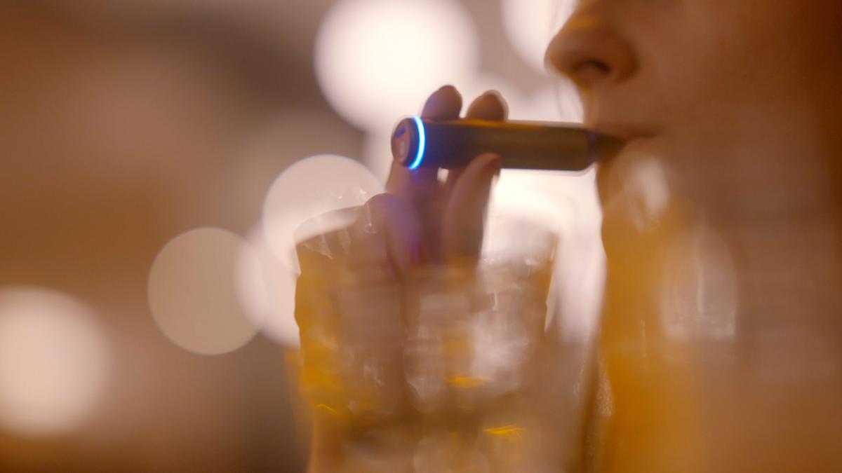 elfbar nachfüll pod läuft aus A la découverte de la gamme VOOPOO chez Jwell Paris 18 Montmartre