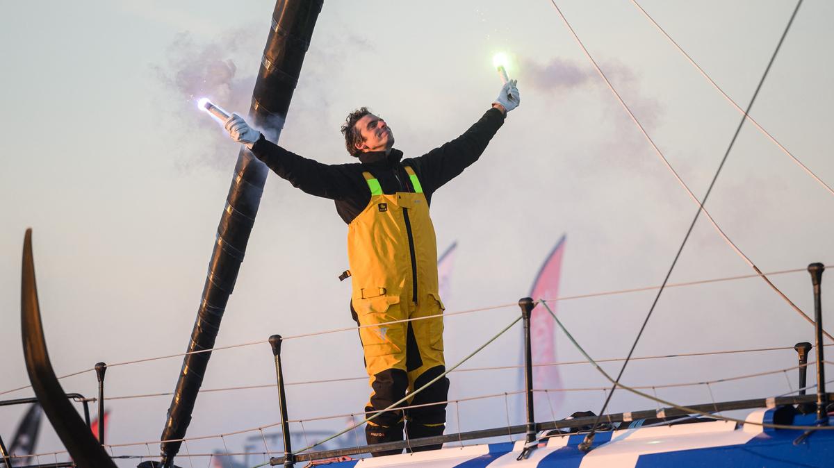 Charlie Dalin célébré par le monde de la voile après sa disparition
