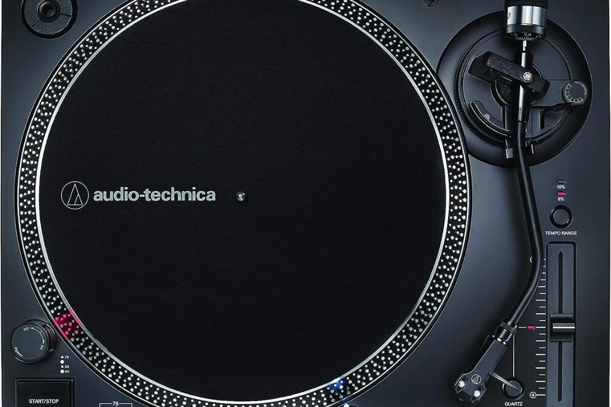 Plus de 100 € de remise sur cette platine vinyle Audio-Technica acclamée par la critique