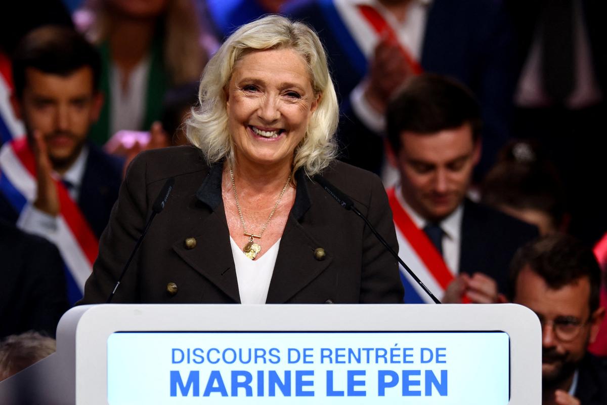 Présidentielle 2027 : Marine Le Pen en tête, la bataille s'intensifie pour le second tour