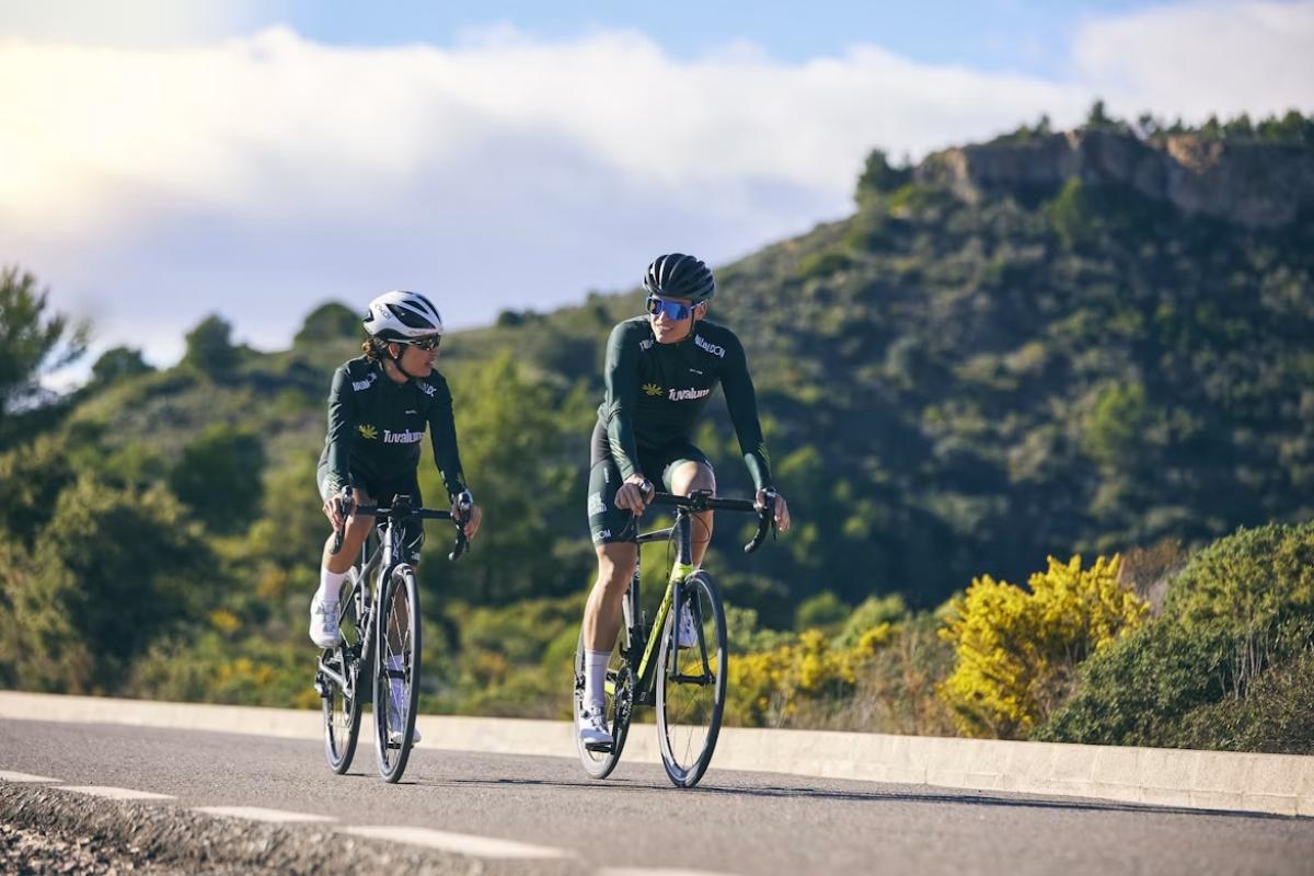 3 accessoires de vélo indispensables que les cyclistes s’arrachent tous