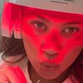 «J’ai vu des transformations phénoménales» : les casques LED vont-ils révolutionner la pousse de cheveux ?