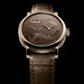 La montre Lange 1 Daymatic Honeygold de A. Lange & Söhne.