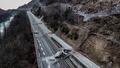 Éboulement en Savoie : la route va pouvoir rouvrir au moins sur une voie pour les départs en vacances samedi
