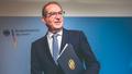 Alexander Dobrindt, un ministre allemand en croisade contre l’immigration illégale