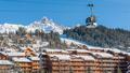 Les stations de ski situées à plus de 2000 mètres d’altitude ont la cote car elles seront moins pénalisées par la baisse de l’enneigement au cours des prochaines années. Ici Méribel (photo d’illustration).