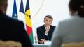Emmanuel Macron tente de sortir de l’impasse