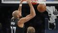 NBA:マット上のOKC、ミネソタと堅実なゴベアに唖然とし、フラッグが燃えていたにもかかわらずダラスは負ける