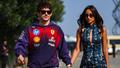Champagne et confettis : Charles Leclerc et son épouse, Alexandra Saint Mleux, inaugurent leur yacht, baptisé le Sedici