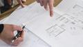 Le prix d’acquisition du bien sur plans est échelonné en fonction de l’état d’avancement de la construction et différent selon la garantie souscrite par le promoteur.