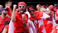 Des supporters du Canada, hier, à Toronto, où s’est déroulé le match de l’équipe canadienne contre la Bosnie-Herzégovine, soldé par un match nul (1-1).