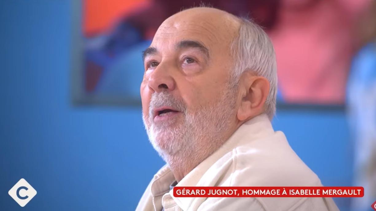 Gérard Jugnot, très émouvant, partage les derniers SMS d’Isabelle Mergault selon TV Magazine — People & Médias