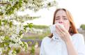 «Les médecins voient cinq à six patients par jour, c'est énorme !» : le pollen met les Français allergiques à rude épreuve