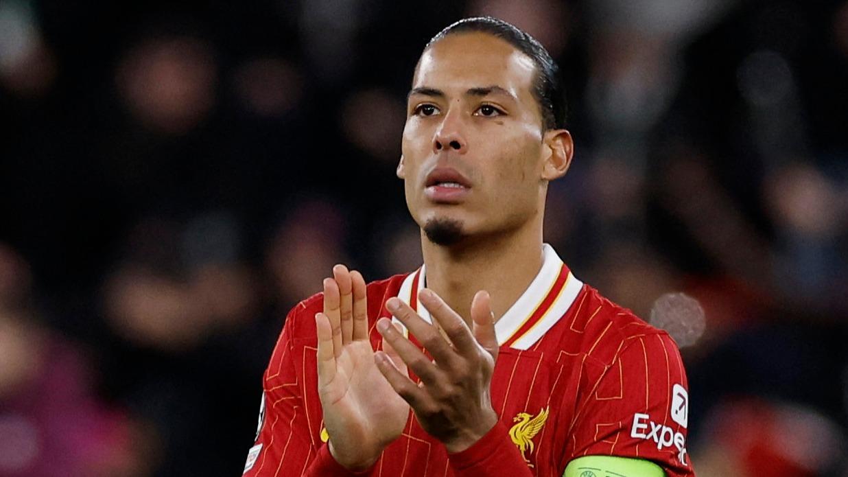 Liverpool-PSG : en vidéo, la discussion entre Al-Khelaïfi, Campos et Van Dijk dans les couloirs d'Anfield