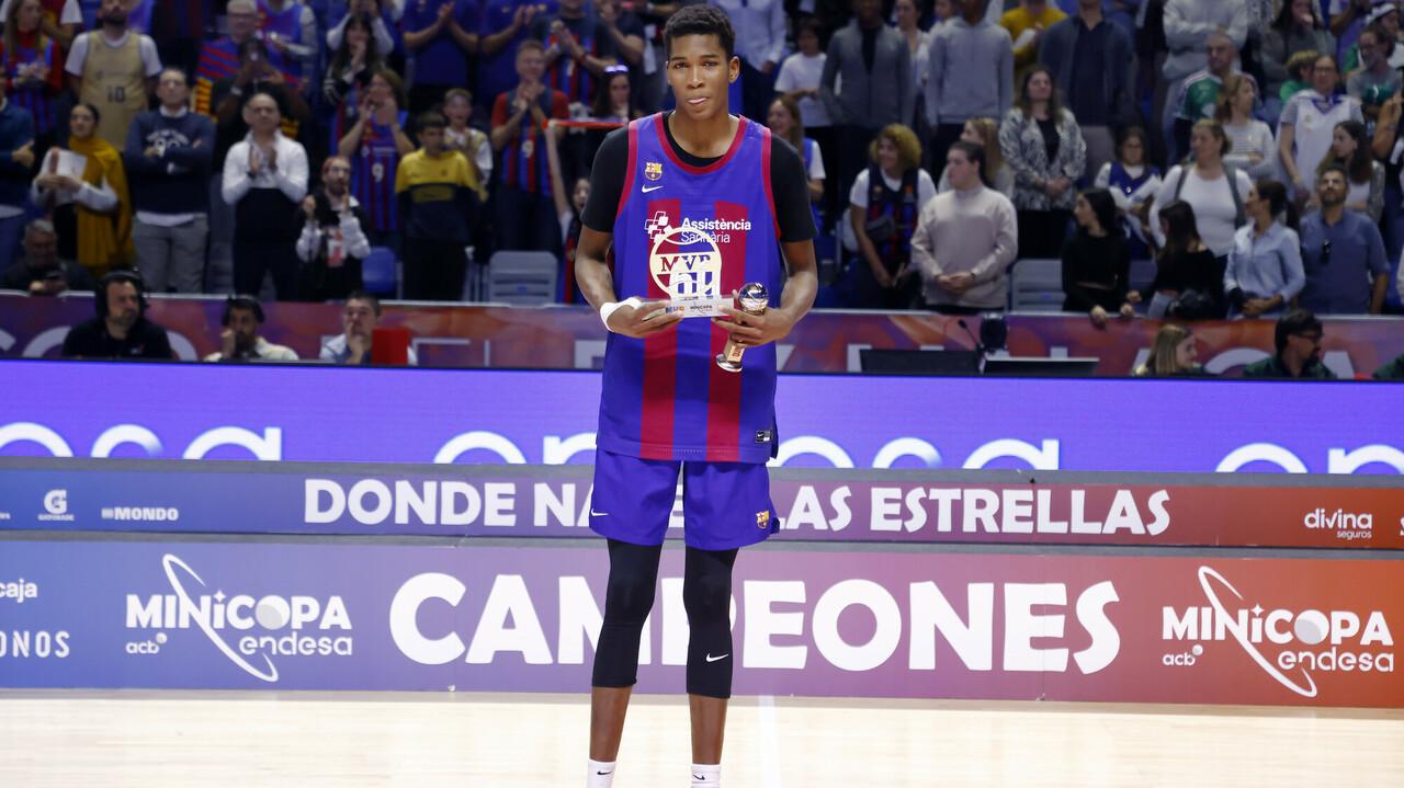 Basket : le phénomène Mohamed Dabone appelé en présaison avec le FC Barcelone à 12 ans