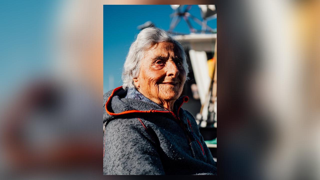 La célèbre poissonnière du Vieux-Port de Marseille, Nana, est morte à l’âge de 95 ans