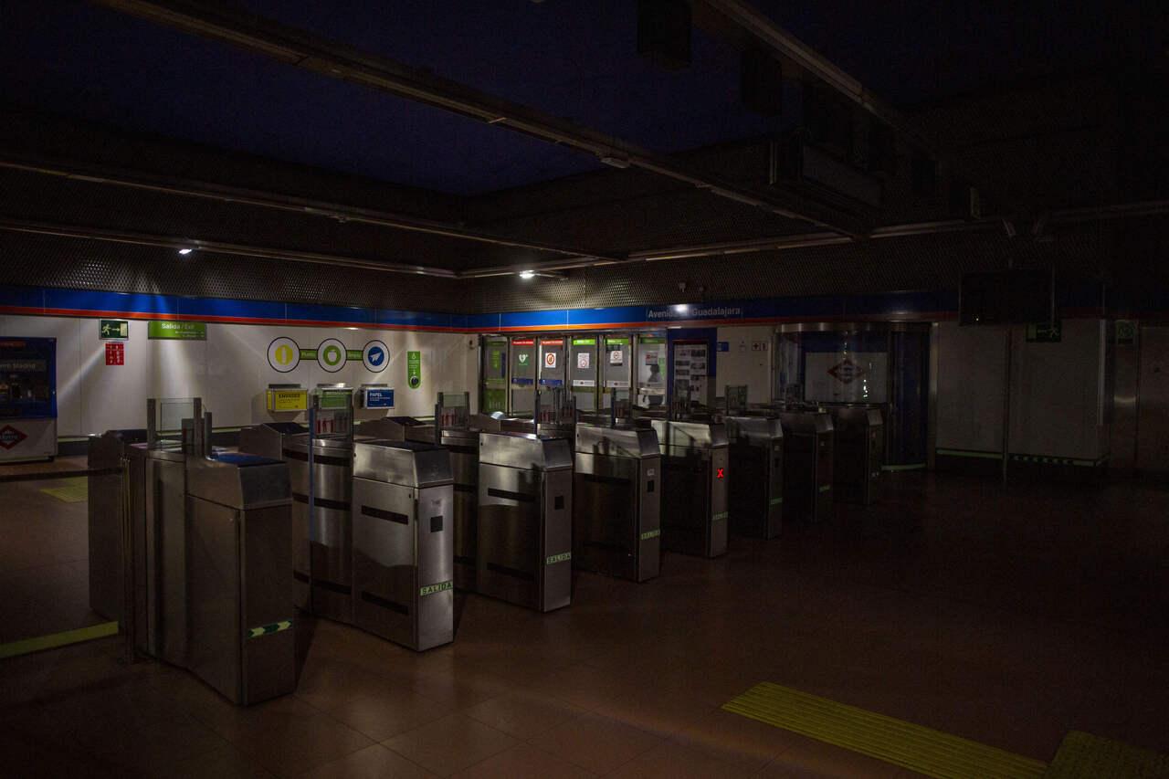 « On est foutus, on est foutus ! On est en train de se déconnecter ! » : la mégapanne électrique n’en finit pas de mettre l’Espagne sous tension