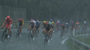 Les coureurs de la Vuelta ont subi une averse de grêle.