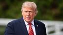 Donald Trump dévoile les nouvelles tenues des forces spatiales américaines, inspirées par un film culte de 1997 : les critiques pleuvent !