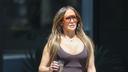 Jennifer Lopez, son sosie arrêté dans le Minnesota : la photo d’arrestation devient virale tant la ressemblance est incroyable !
