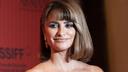 Plus envoûtante que jamais à 52 ans, Penélope Cruz fait sensation en mini-robe noire ornée de broderies sur le tapis rouge de Saint-Sébastien