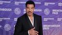 Lionel Richie à nouveau hospitalisé en urgence : ce que l’on sait sur son état de santé