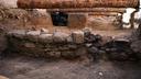 Le mur extérieur de l’oppidum de Lutèce, capitale du peuple gaulois des Parisii a été retrouvé lors de fouilles d’archéologie préventive dans l’hôpital de l’Hôtel-Dieu, dans l’île de la Cité.