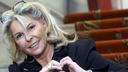 Grande première pour Caroline Margeridon qui se lance un nouveau défi au Cap d’Agde après Affaire conclue : “Vous imaginez comment j’ai la trouille”