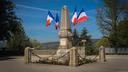 Plusieurs syndicats dénoncent un « embrigadement de la jeunesse » derrière les commémorations de la Première Guerre mondiale.