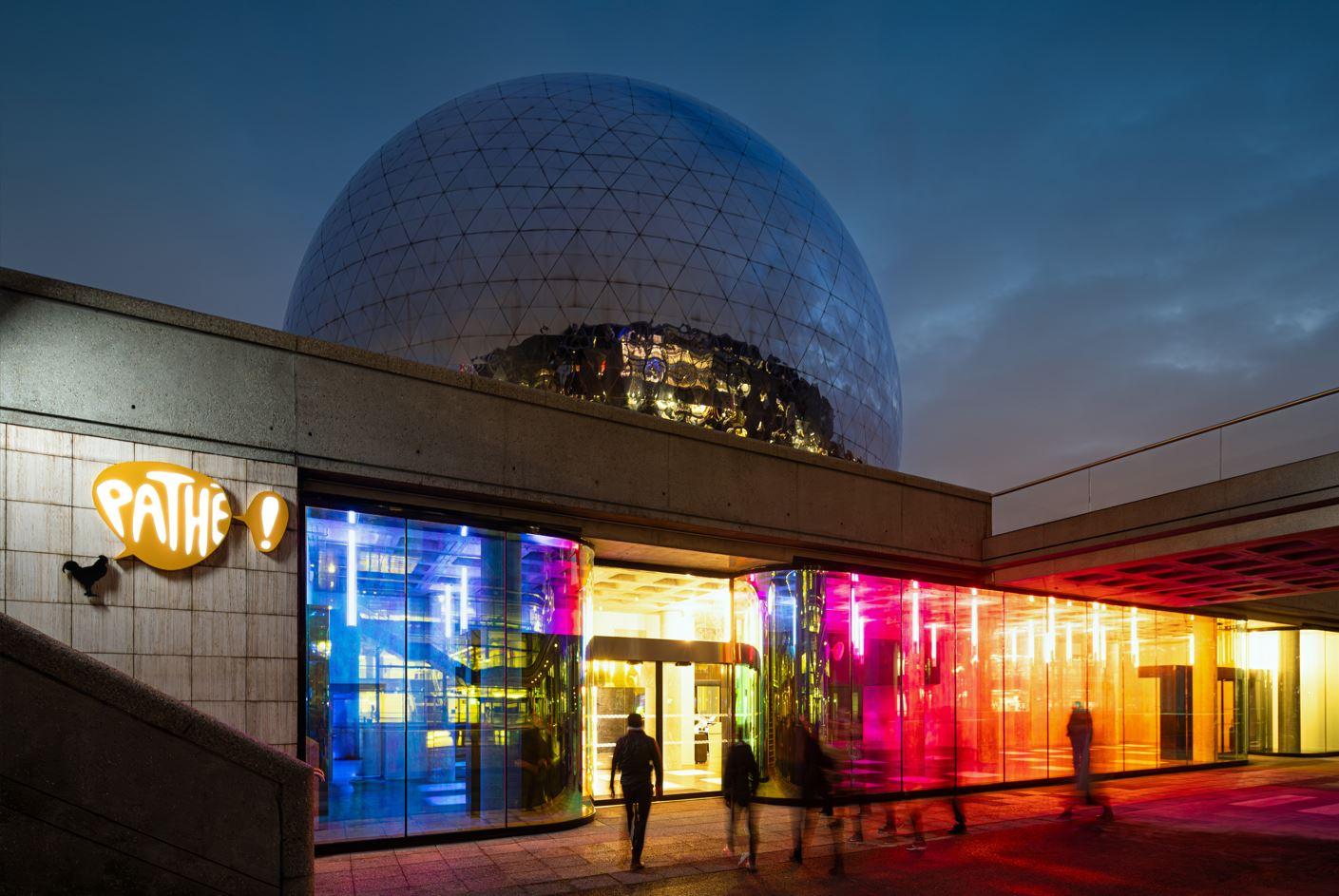 Après sept ans de travaux, le cinéma de la Géode retrouve l’éclat du chef-d'œuvre architectural