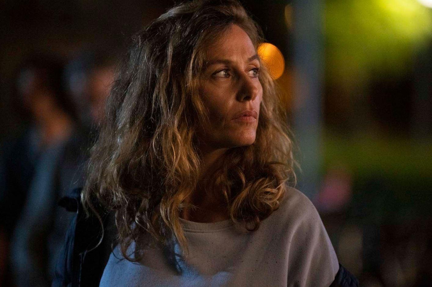 Notre critique de Dalloway avec Cécile de France: un thriller d’anticipation paranoïaque aussi efficace que dérangeant