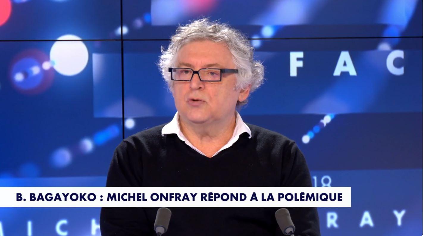 Michel Onfray réfute toute discrimination raciale après la polémique liée à Bally Bagayoko — People & Médias