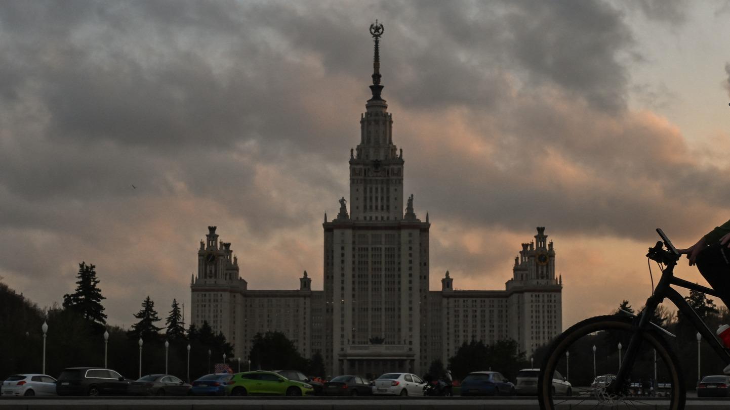 Russie : l’université d’État de Moscou ouvre sa faculté d’intelligence artificielle, pilotée par la fille de Poutine