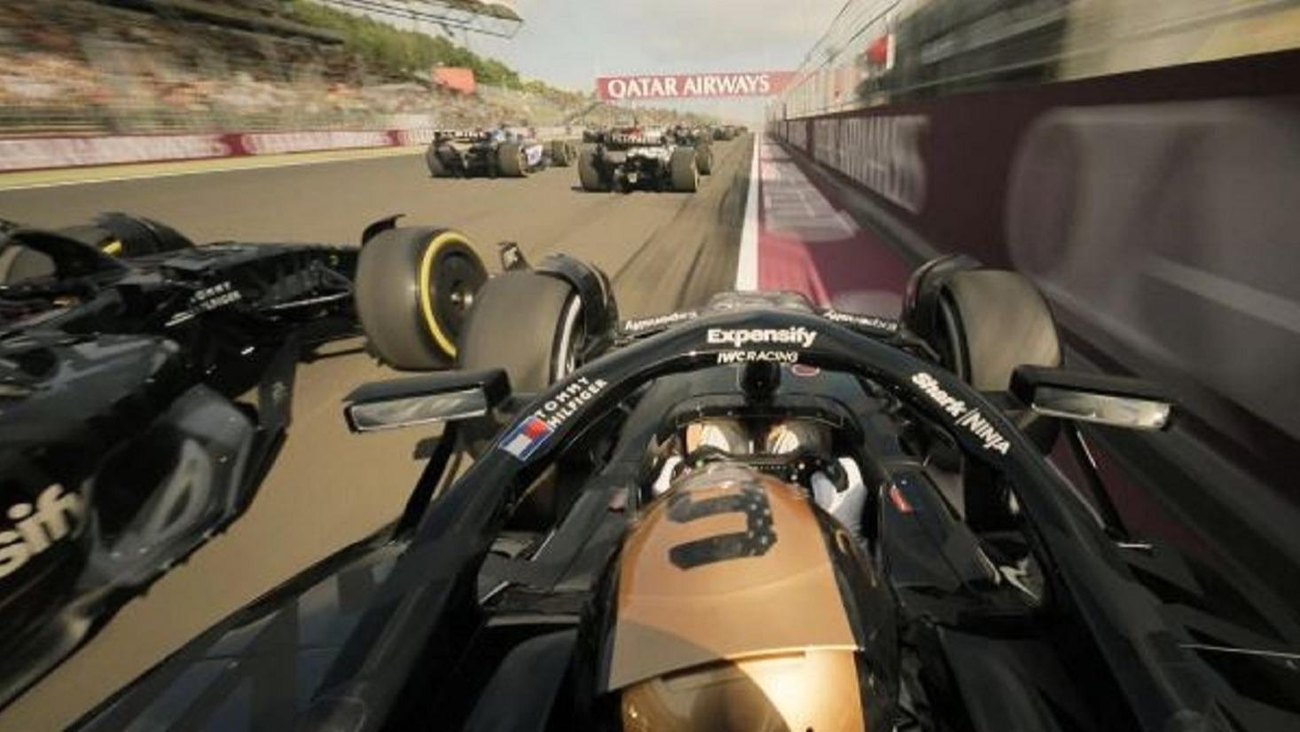 Aussi « spectaculaire » qu’« outrageusement ringard », F1 s’élance à toute vitesse et frôle la caricature