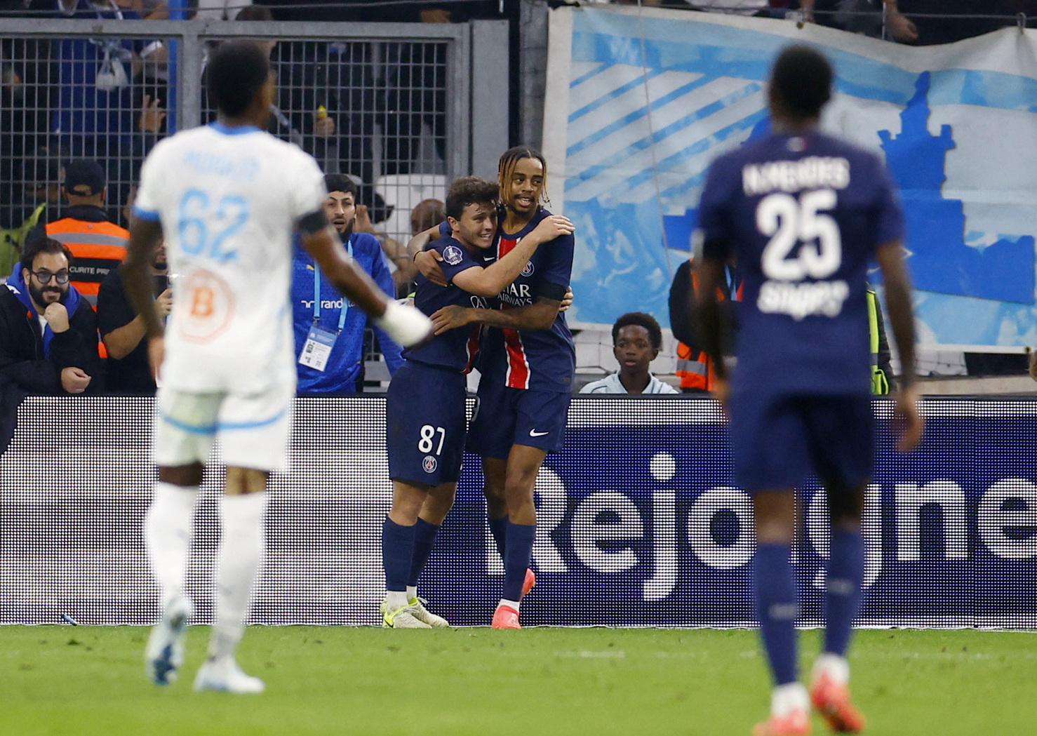 OM-PSG : Paris déroule, Marseille se noie, les supporters et l’arbitre se trompe… Coups de cœur et coups de griffe