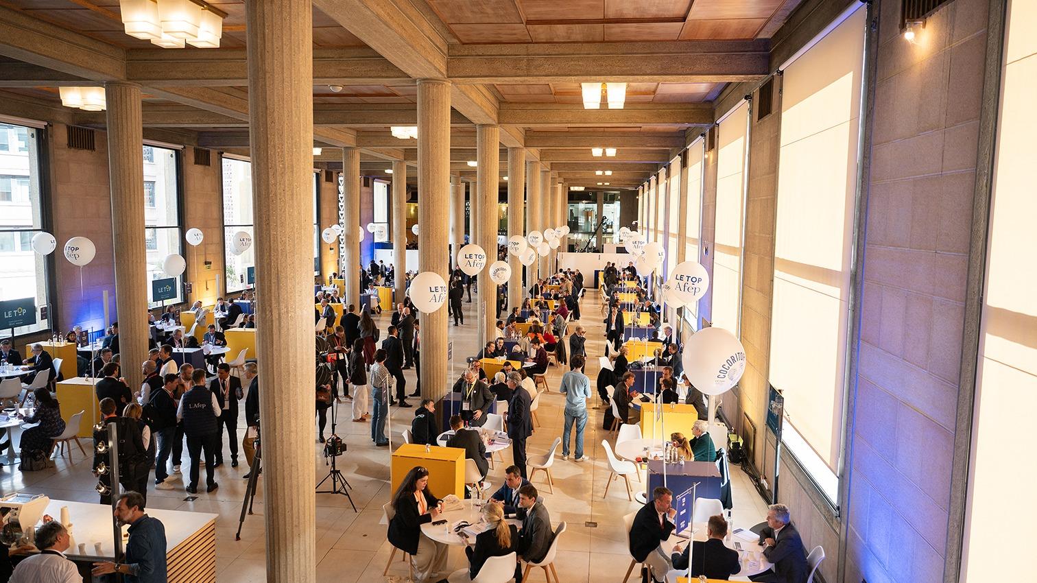 « Chaque année l’utilité de cette réunion se confirme » : au Top Afep, « petits » et « grands » patrons nouent des partenariats en 7 minutes